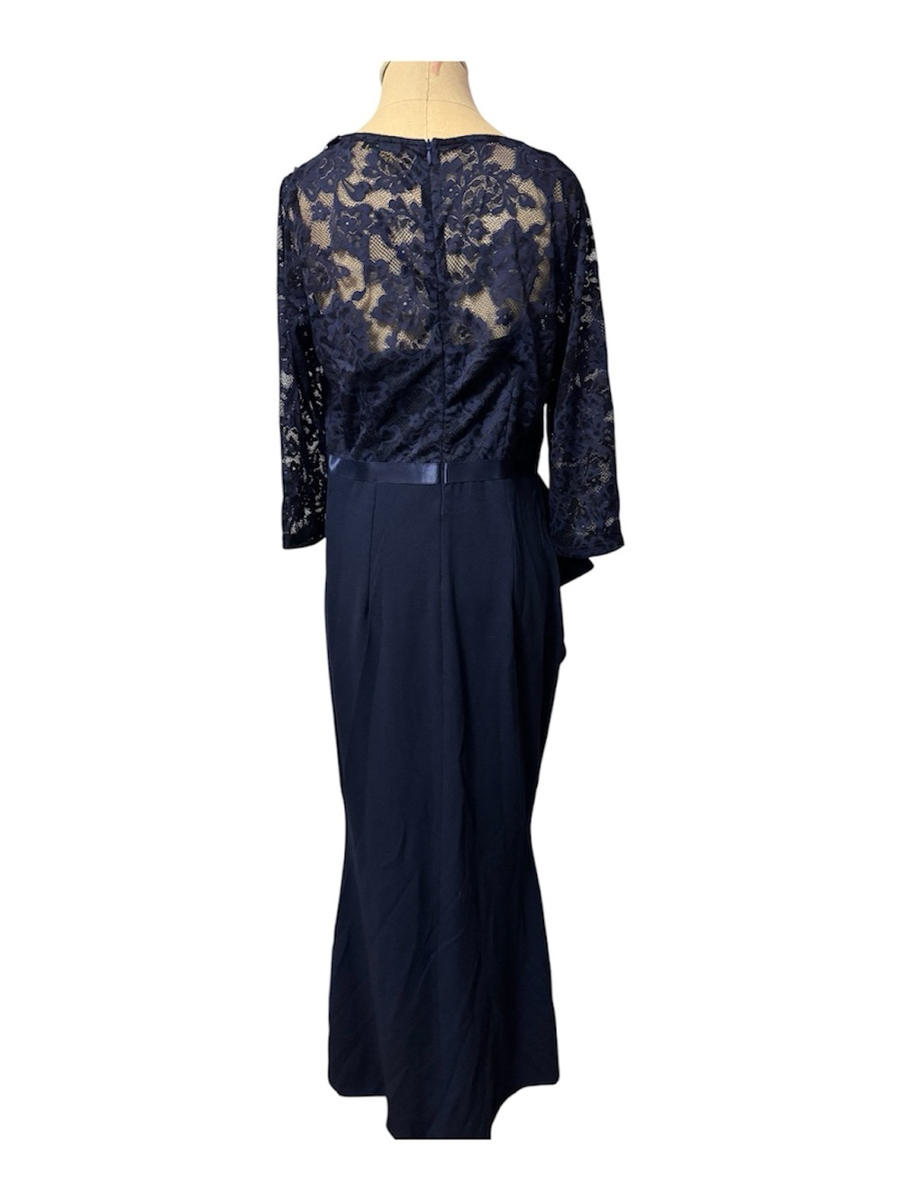 MissMny Navy Lace Floor Length Dress with Satin Waist Size Large - Picture 4 of 6